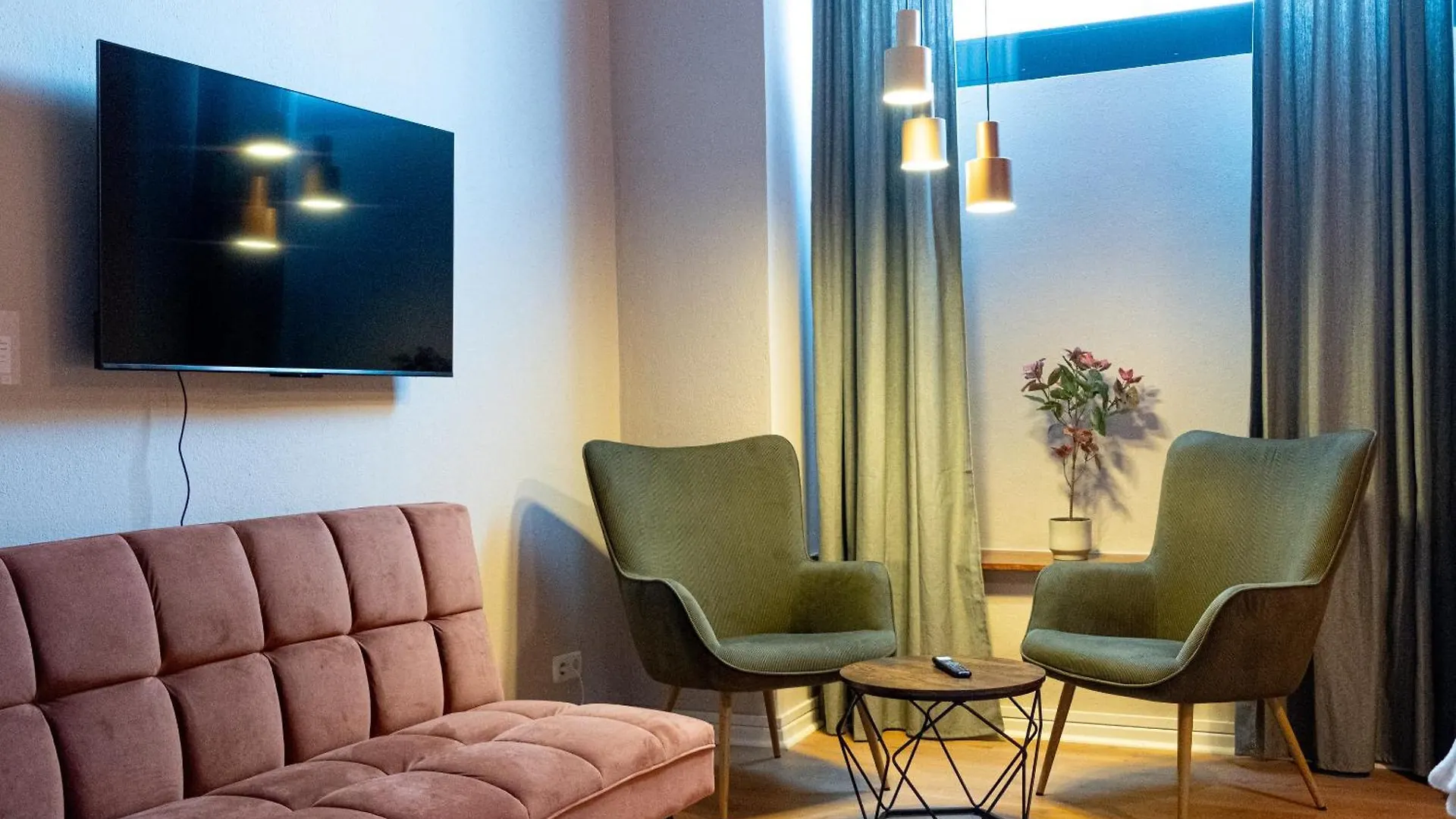 Schoenhaus Prenzlauer Berg - Grosszuegiges Design-Apartment Berlin Apartment